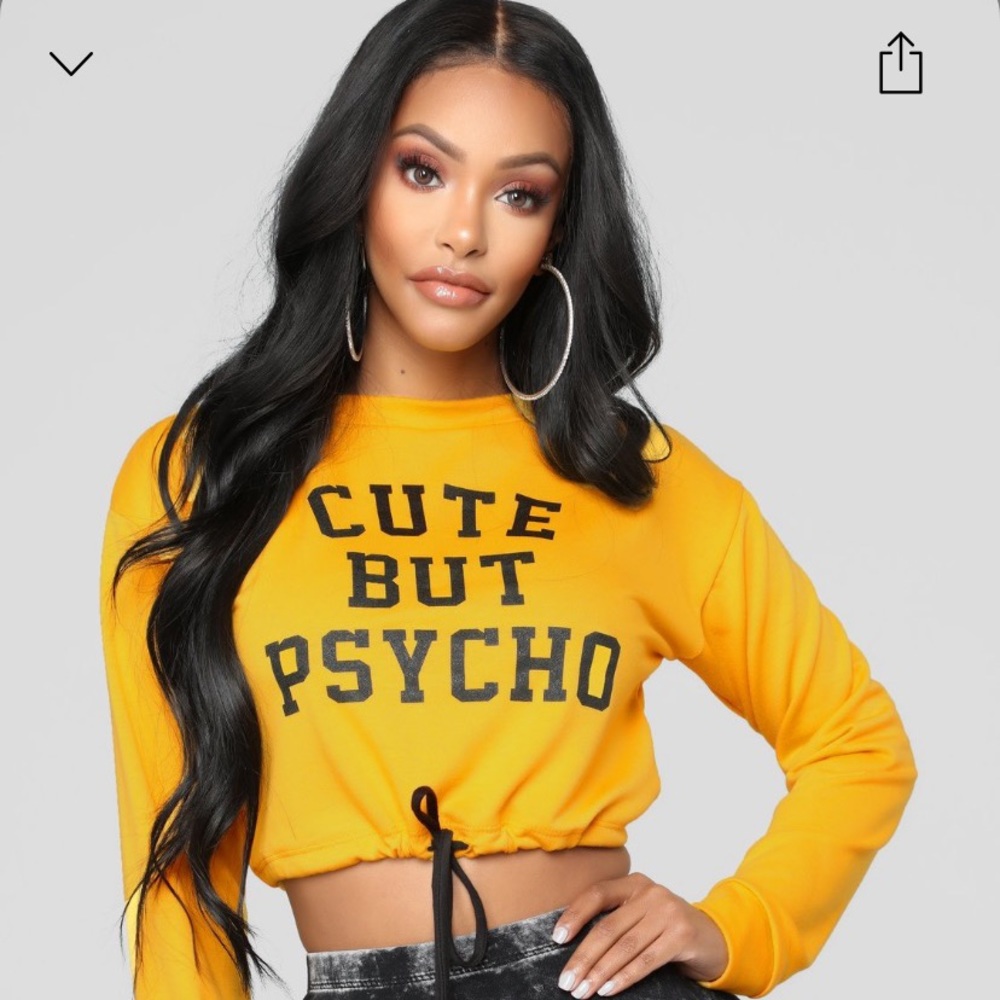 FashionNova “CUTE BUT PSYCHO” sweater (yellow) ⚠️